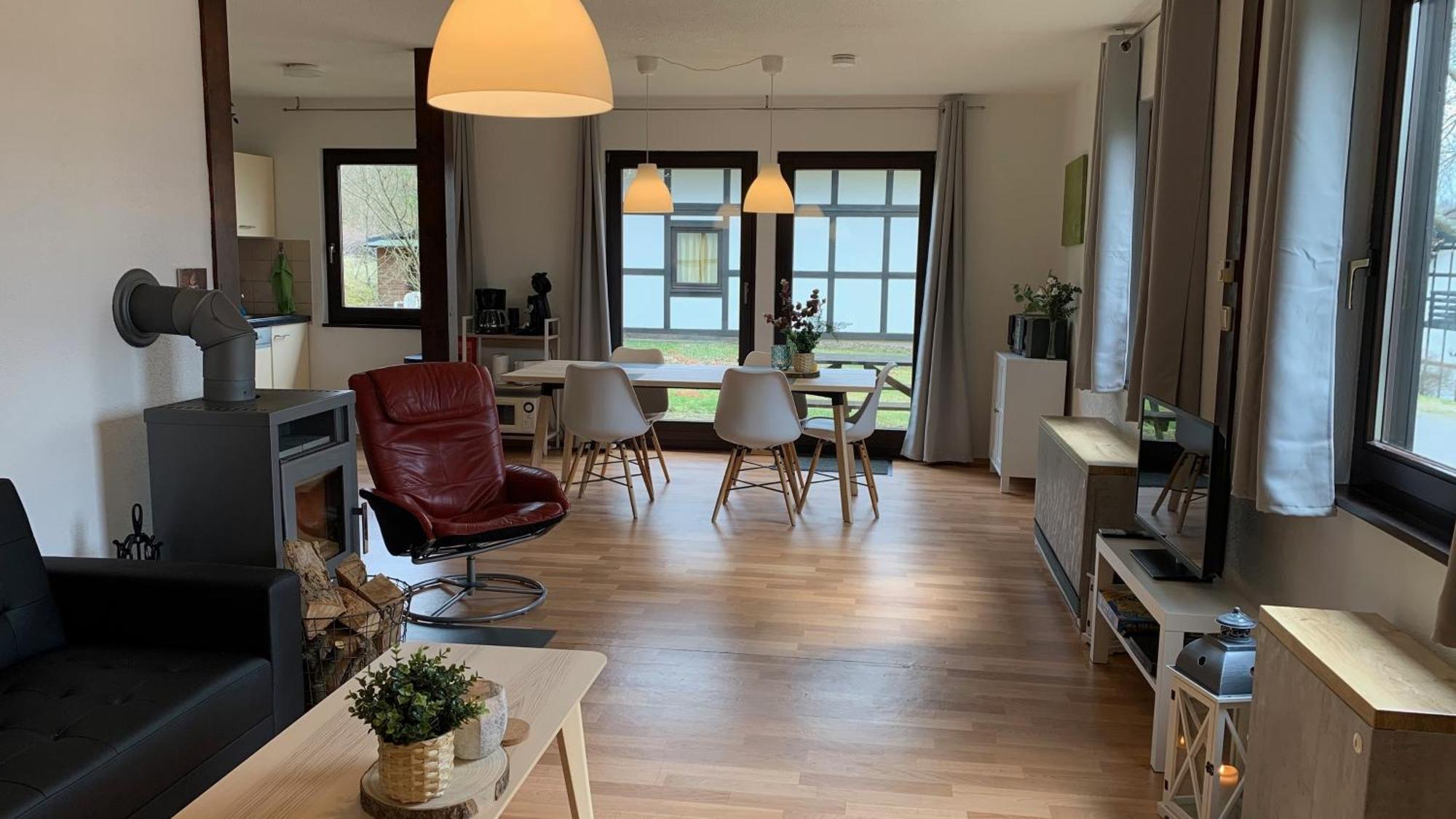 Frankenau Ferienwohnung Mimo Direkt Am Waldrand מראה חיצוני תמונה
